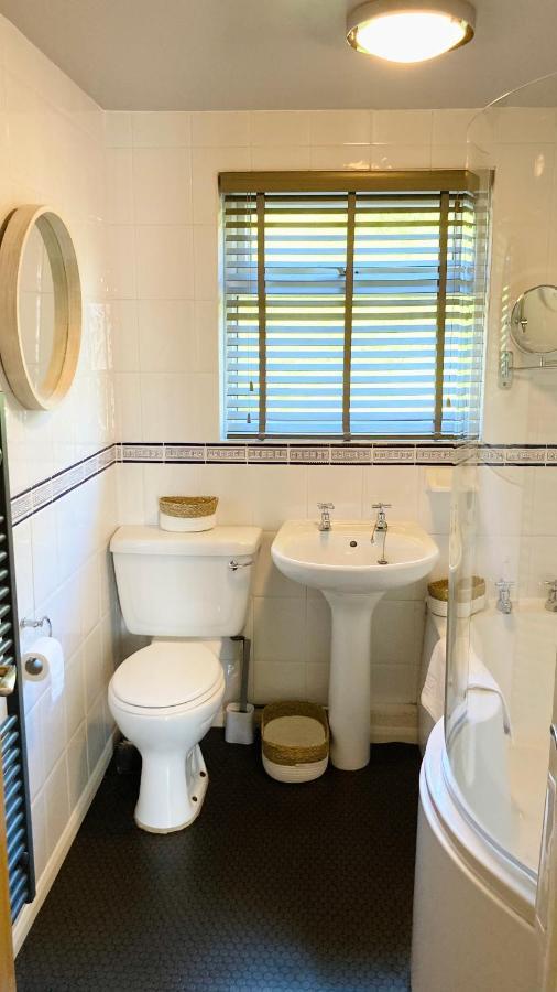 Looe With A View - Entire Apartment With Free Allocated Parking מראה חיצוני תמונה